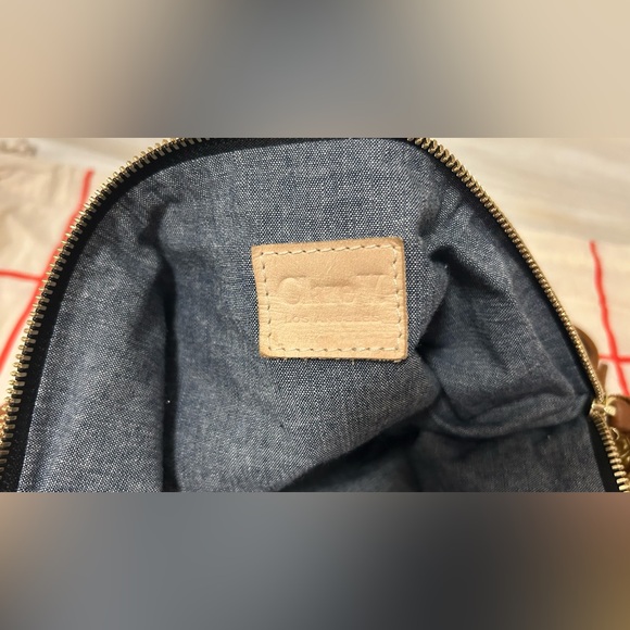 Clare V. Moyen Messenger - Tan - Picture 5 of 8